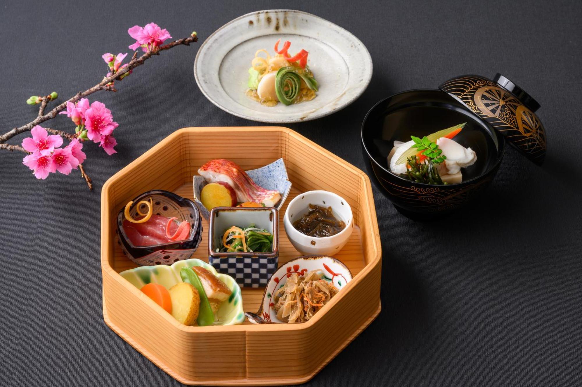 Hotel Monterey Okinawa Spa & Resort Онна Екстер'єр фото Shōkadō bentō